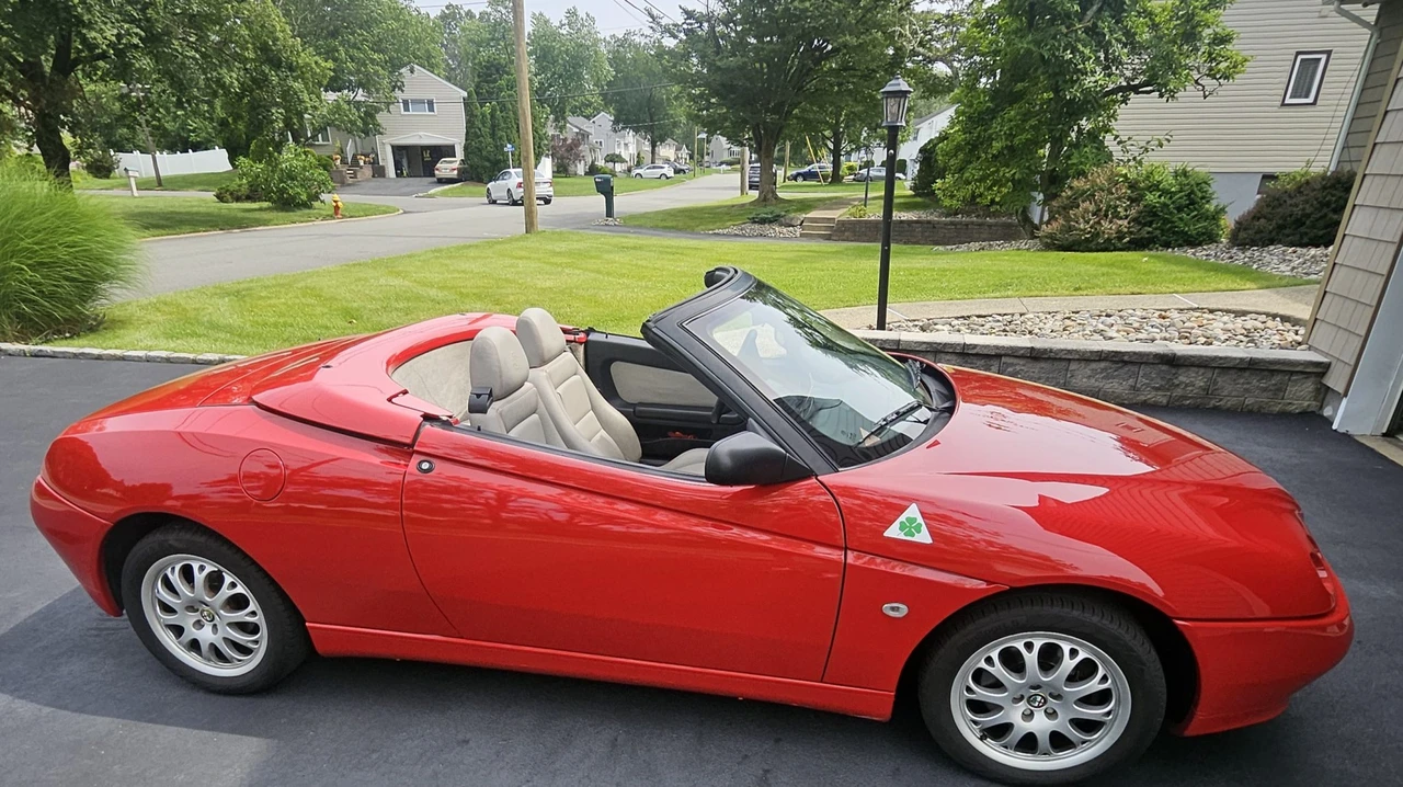 1998 Alfa Romeo 916 GTV & Spider - Image 6 of 31