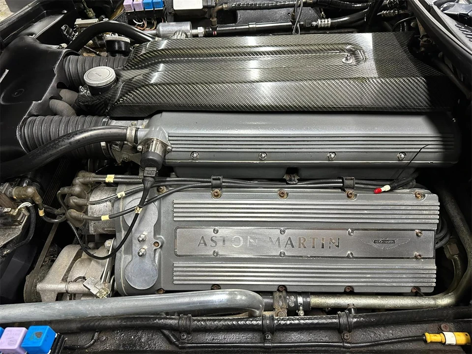 1998 Aston Martin V8 Coupe - Image 27 of 31