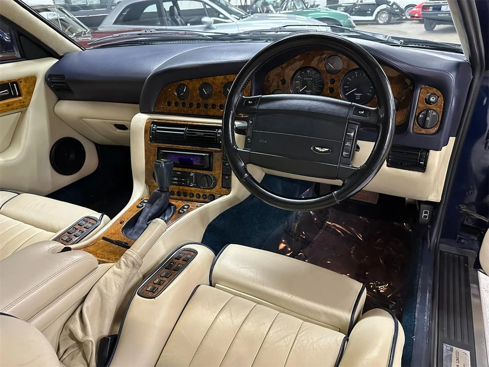 1998 Aston Martin V8 Coupe - Image 16 of 31