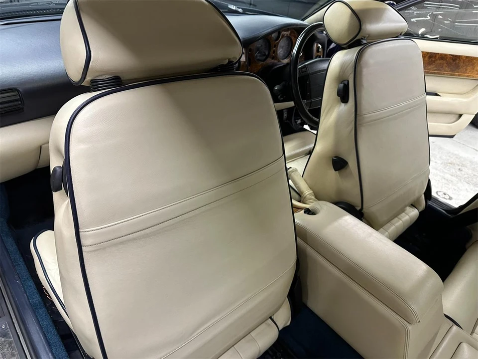 1998 Aston Martin V8 Coupe - Image 20 of 31