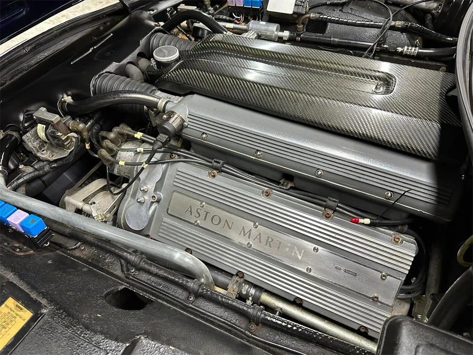 1998 Aston Martin V8 Coupe - Image 26 of 31