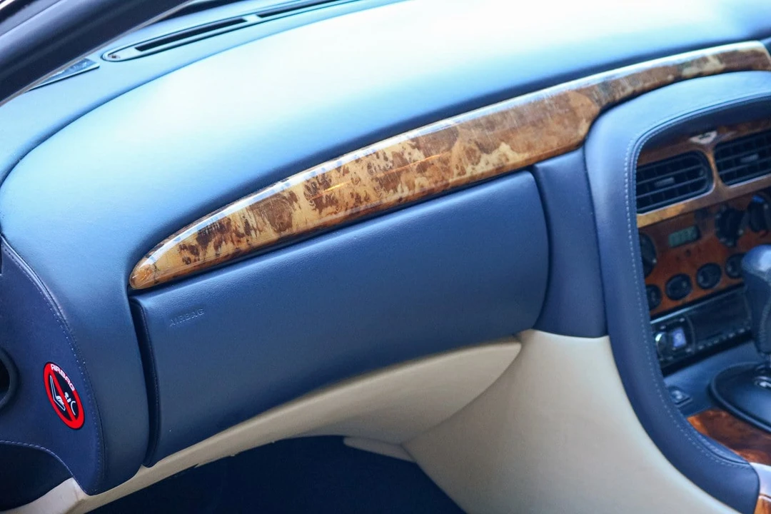 1998 Aston Martin DB7 - Image 19 of 30