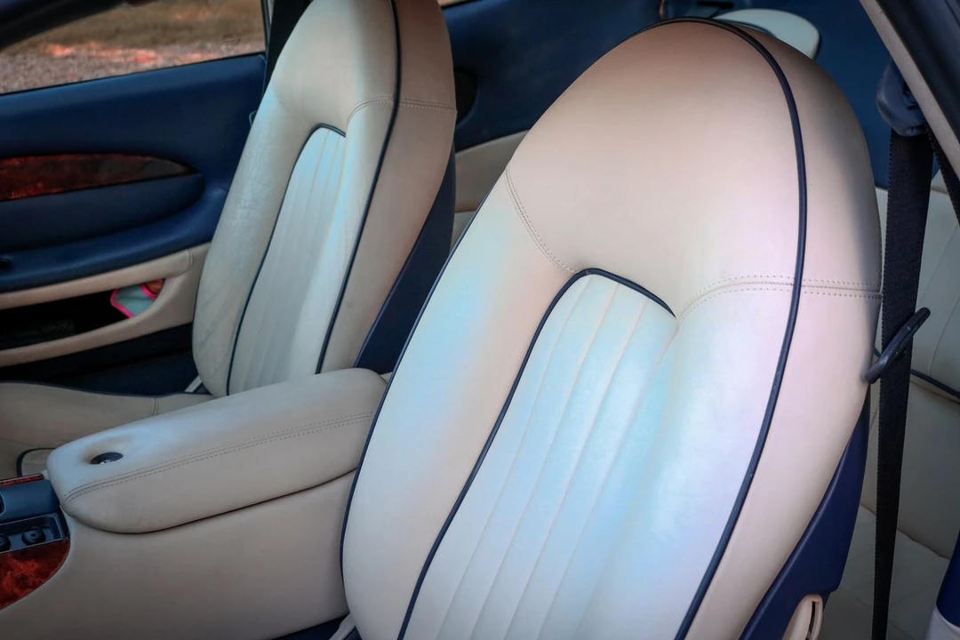 1998 Aston Martin DB7 - Image 26 of 30
