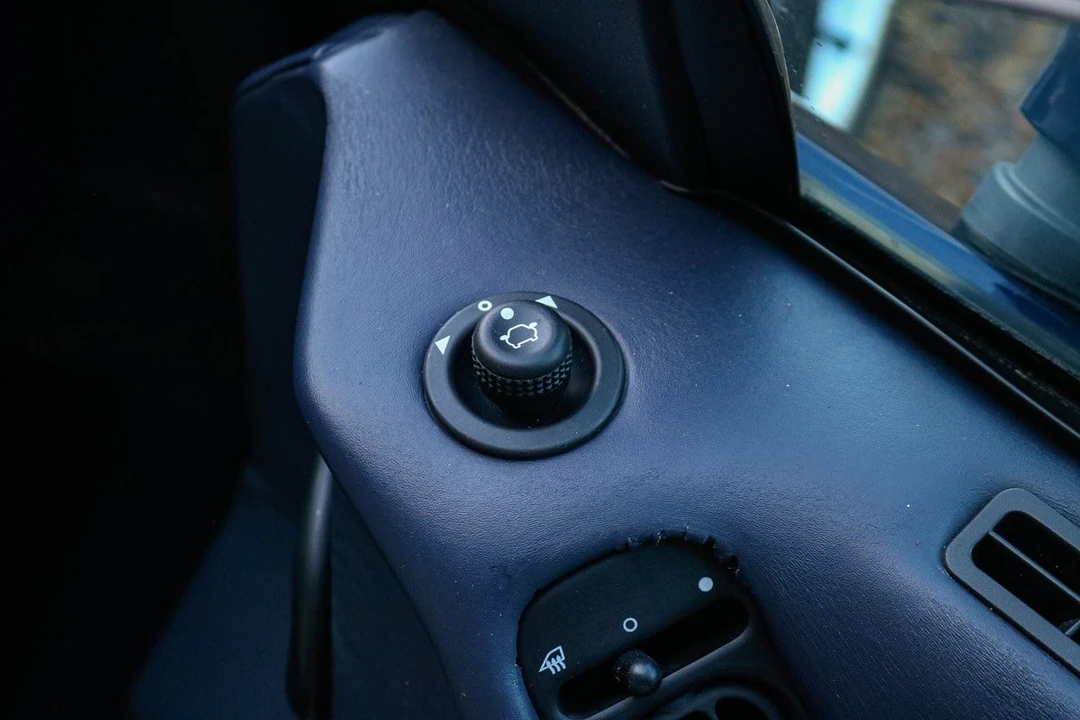 1998 Aston Martin DB7 - Image 24 of 30
