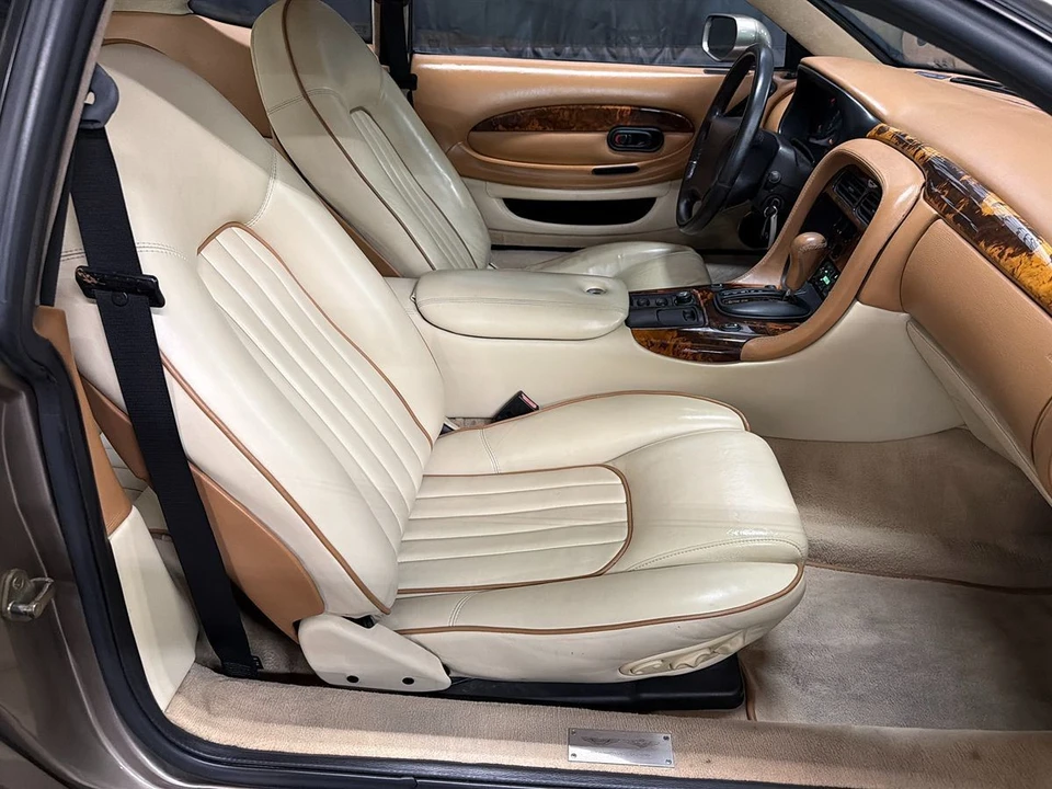 1998 Aston Martin DB7 - Image 9 of 21