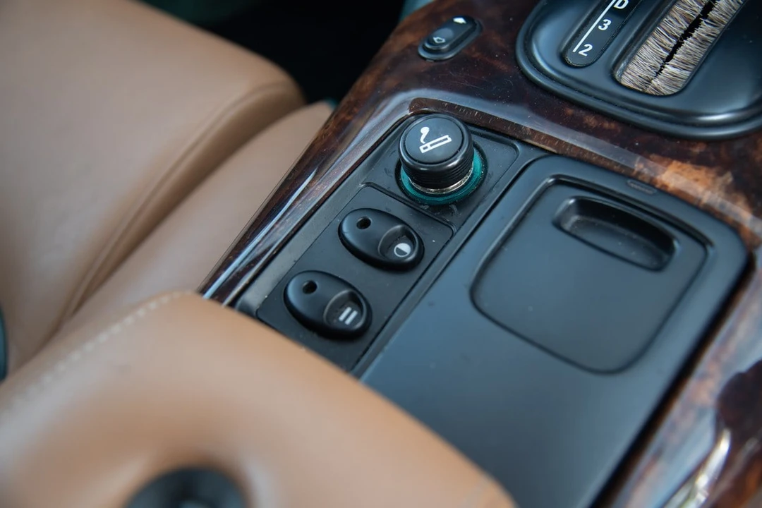 1998 Aston Martin DB7 - Image 27 of 30
