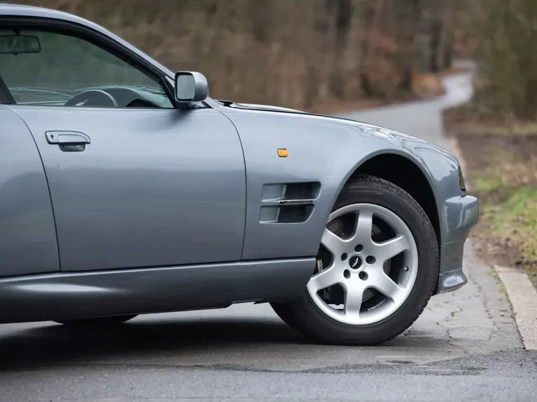 1998 Aston Martin Vantage (1993-2000) - Image 17 of 31