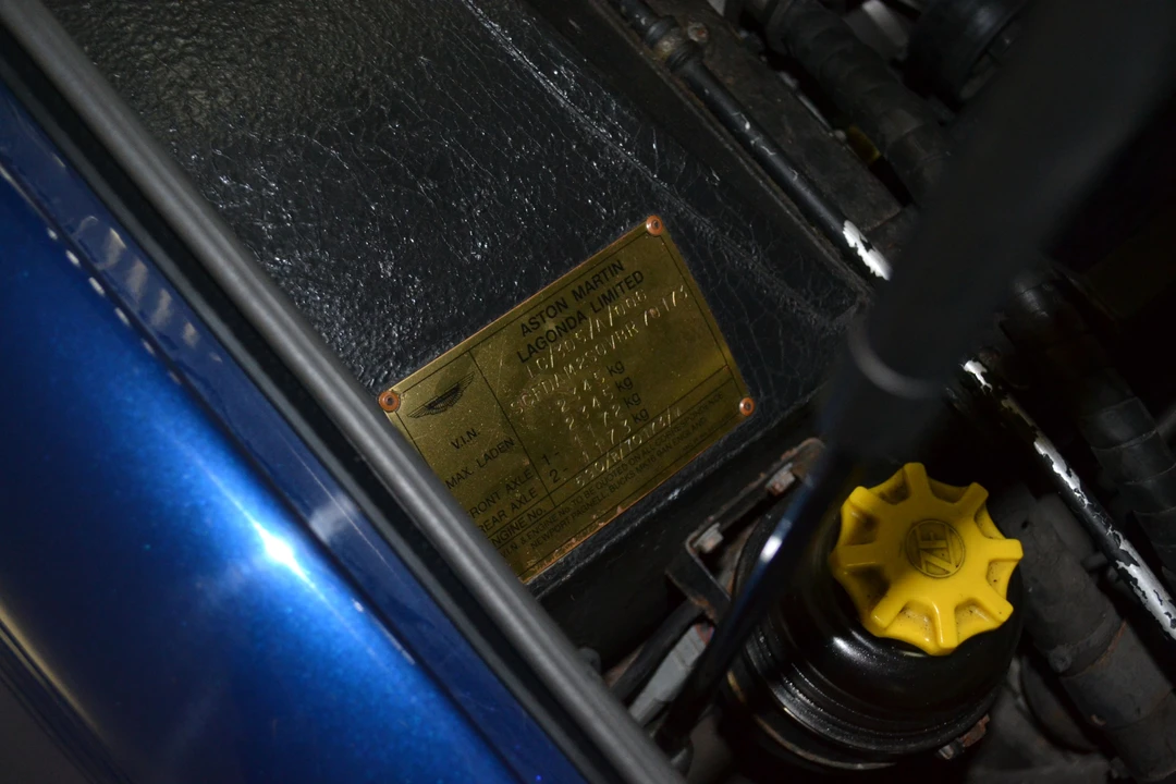 1998 Aston Martin Vantage (1993-2000) - Image 2 of 12