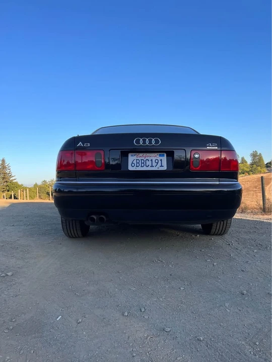 1998 Audi D2 A8 - Image 2 of 4