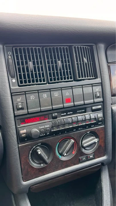 1998 Audi Coupe & Cabriolet - Image 11 of 13