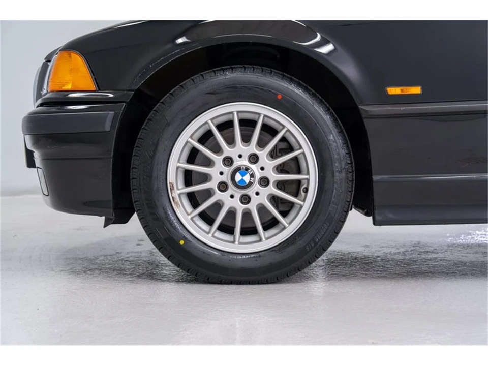 1998 BMW - Image 29 of 31