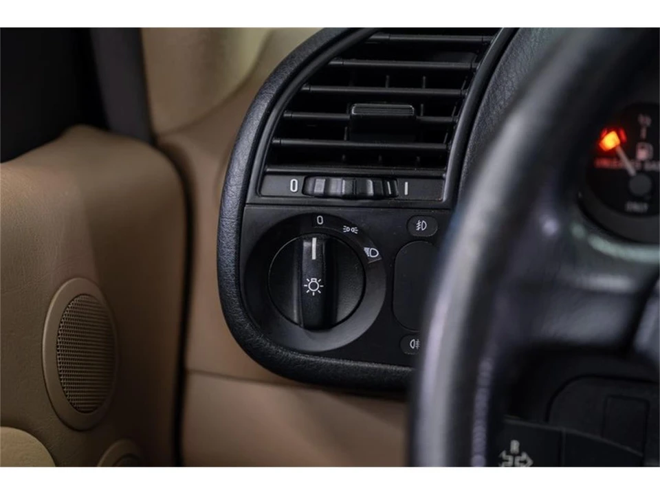 1998 BMW - Image 16 of 31