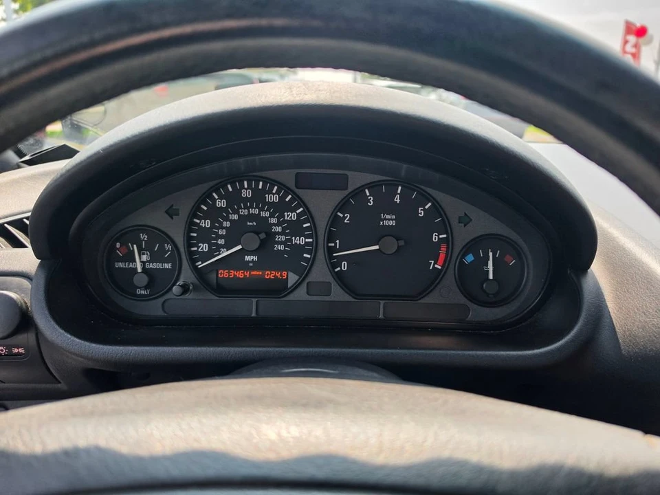 1998 BMW Z3 Roadster - Image 9 of 14