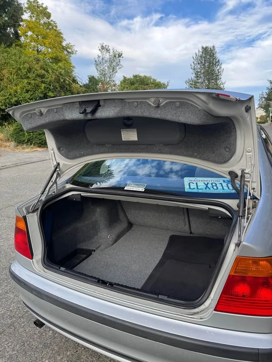 1998 BMW E36 3 Series - Image 9 of 13