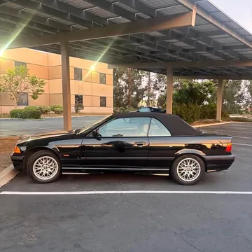 1998 BMW 3 Series 323i Convertible