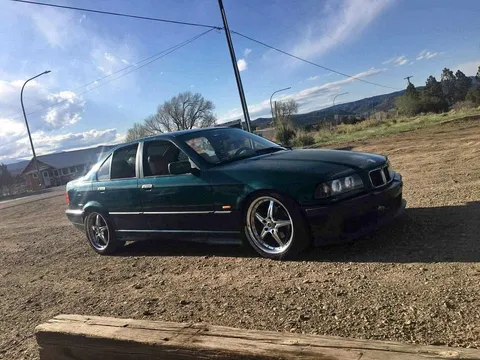 1998 BMW 328i Sedan 4D