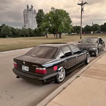 1998 BMW 328i Sedan