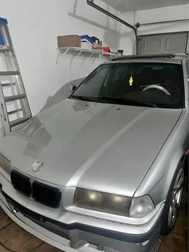 1998 BMW 3 Series 318i Sedan