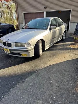 1998 BMW 328i Sedan