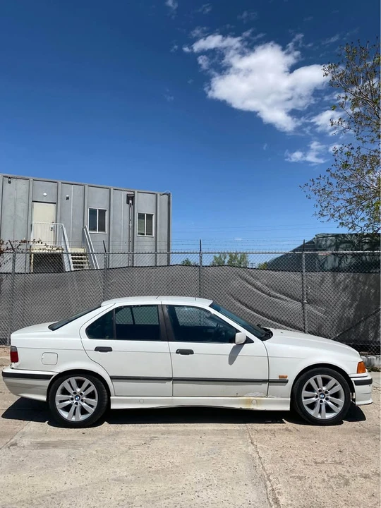 1998 BMW E36 3 Series - Image 3 of 17