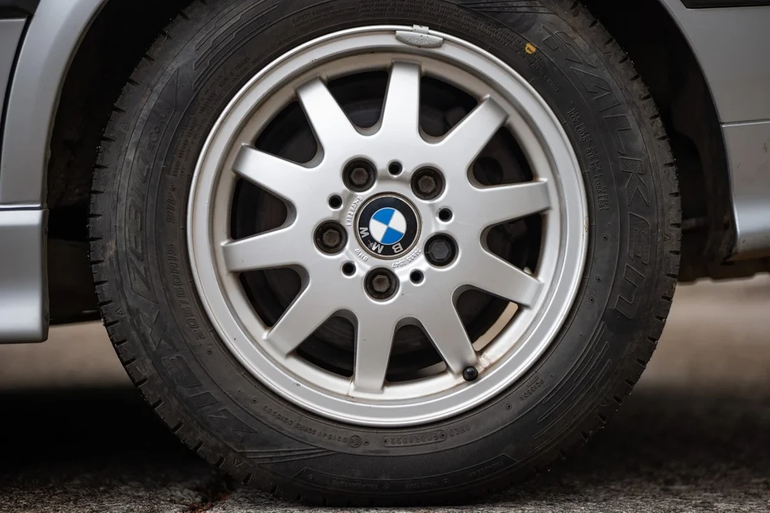 1998 BMW E36 3 Series - Image 10 of 31