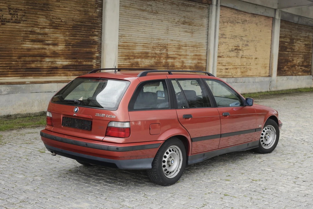 1998 BMW E36 3 Series - Image 19 of 31