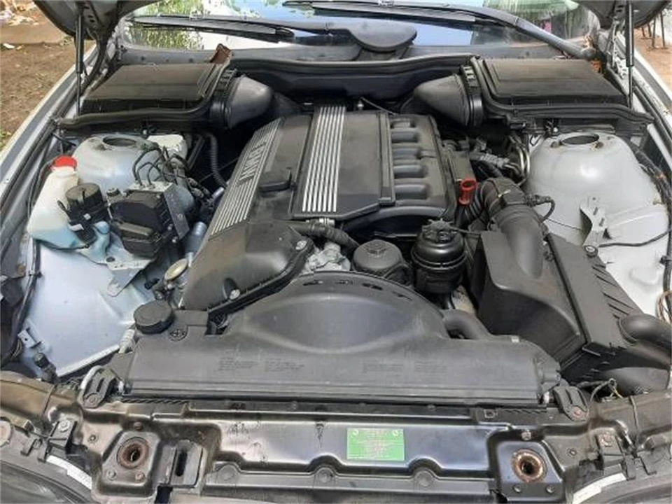 1998 BMW E39 5 Series - Image 4 of 8