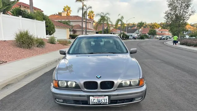 1998 BMW 5 Series 528i Sedan 4D