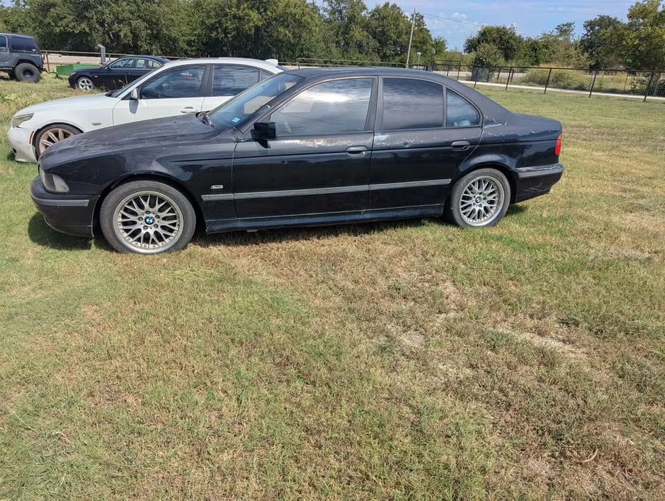 1998 BMW E39 540i - Image 2 of 7