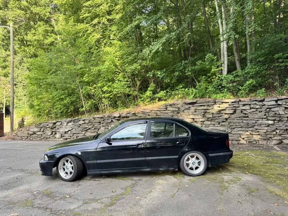 1998 BMW E39 540i - Image 2 of 5