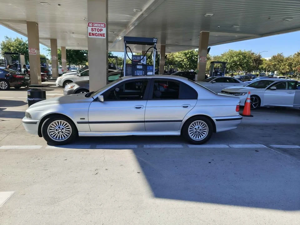 1998 BMW E39 540i - Image 2 of 6