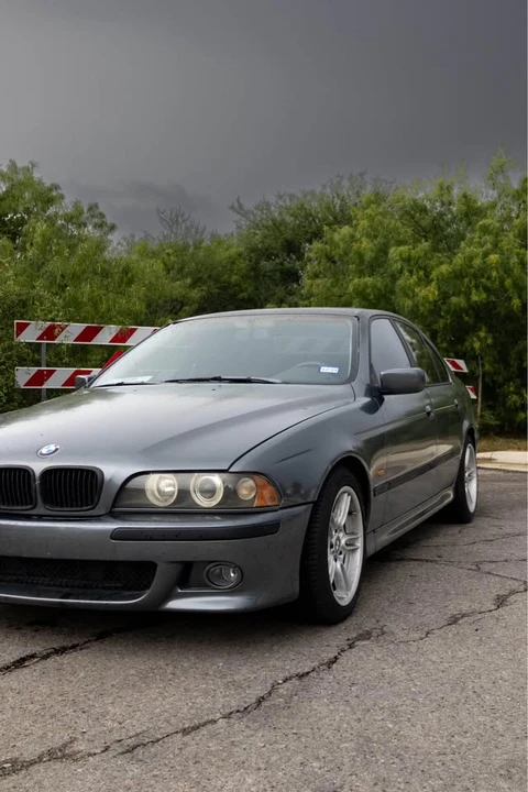 1998 BMW E39 540i - Image 2 of 6