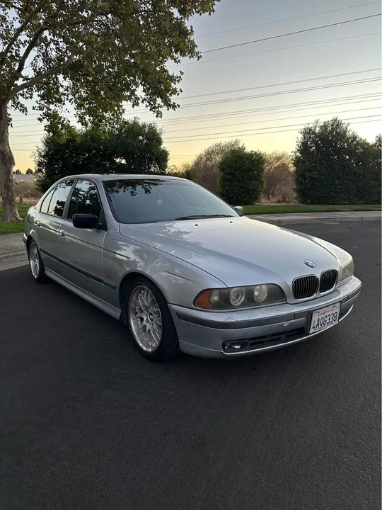 1998 BMW E39 540i - Image 3 of 13