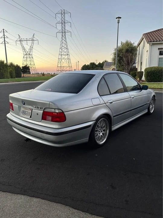 1998 BMW E39 540i - Image 5 of 13