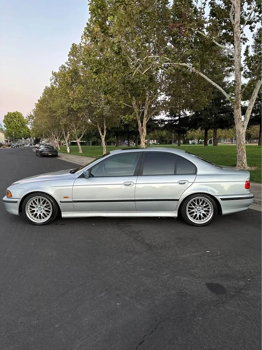 1998 BMW E39 540i - Image 7 of 13