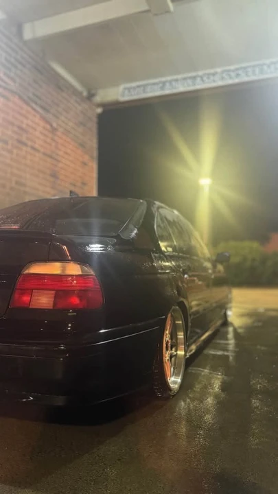 1998 BMW E39 540i - Image 4 of 4