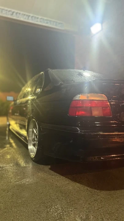 1998 BMW E39 540i - Image 3 of 4