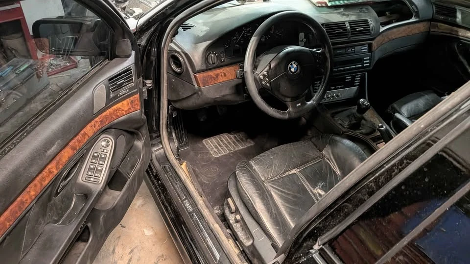 1998 BMW E39 540i - Image 6 of 7