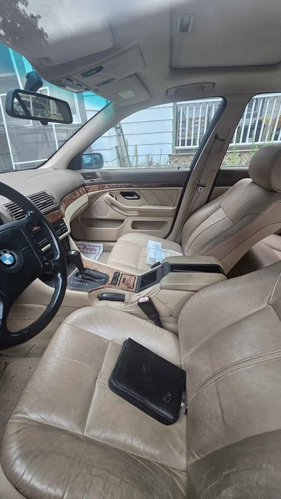 1998 BMW E39 540i - Image 4 of 5