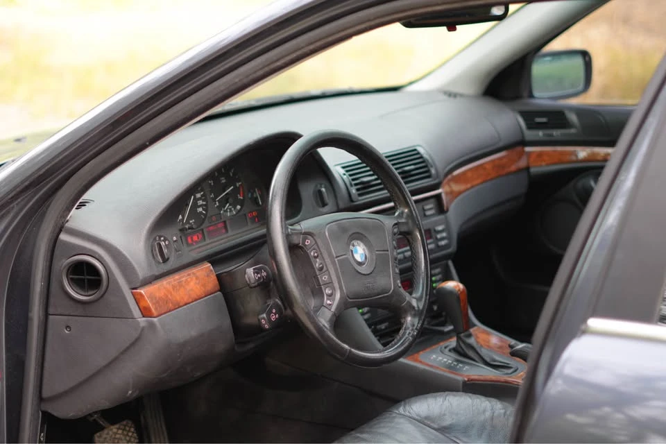 1998 BMW E39 5 Series - Image 4 of 8