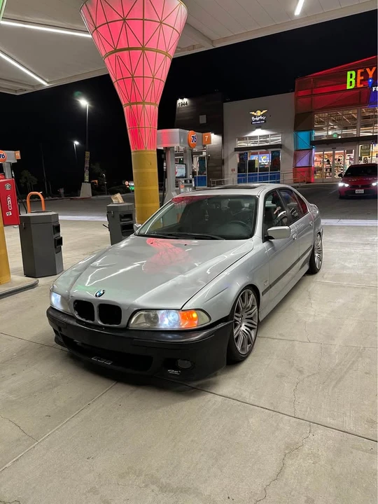 1998 BMW E39 540i - Image 2 of 6