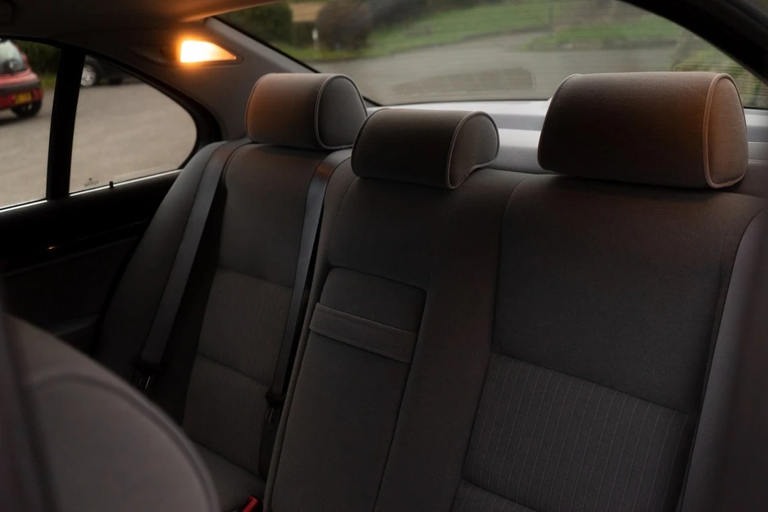 1998 BMW E39 5 Series - Image 13 of 30