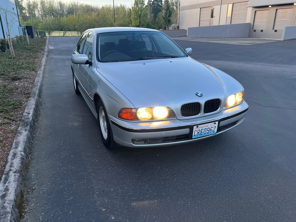 1998 BMW E39 5 Series - Image 18 of 31