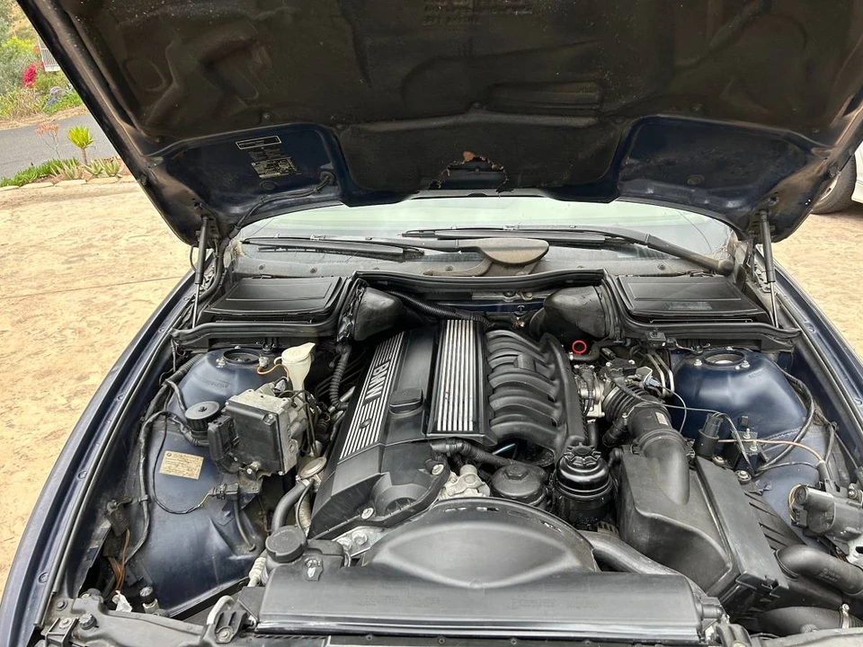 1998 BMW E39 5 Series - Image 2 of 13