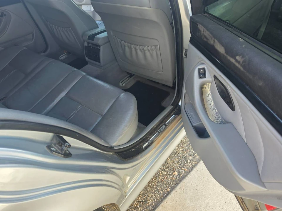 1998 BMW E39 5 Series - Image 8 of 11