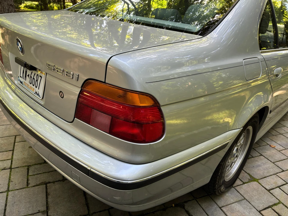 1998 BMW E39 5 Series - Image 30 of 31