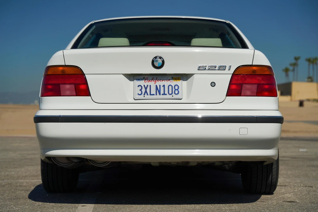 1998 BMW E39 5 Series - Image 10 of 31