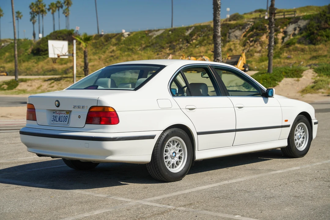 1998 BMW E39 5 Series - Image 4 of 31