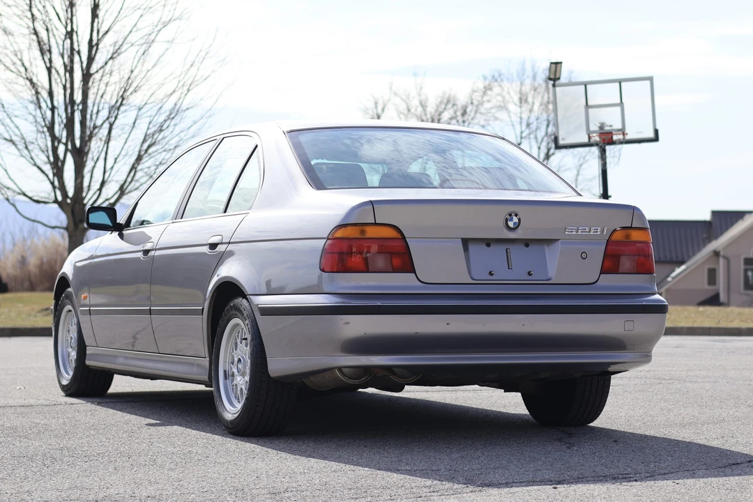 1998 BMW E39 5 Series - Image 10 of 31