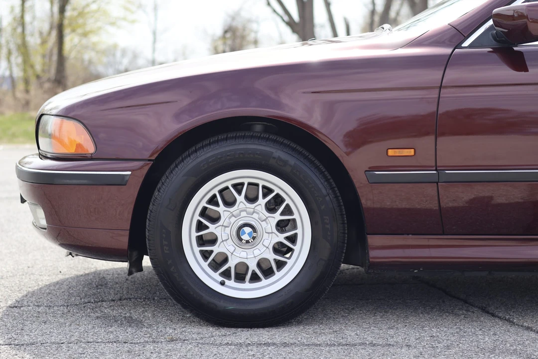 1998 BMW E39 5 Series - Image 29 of 31
